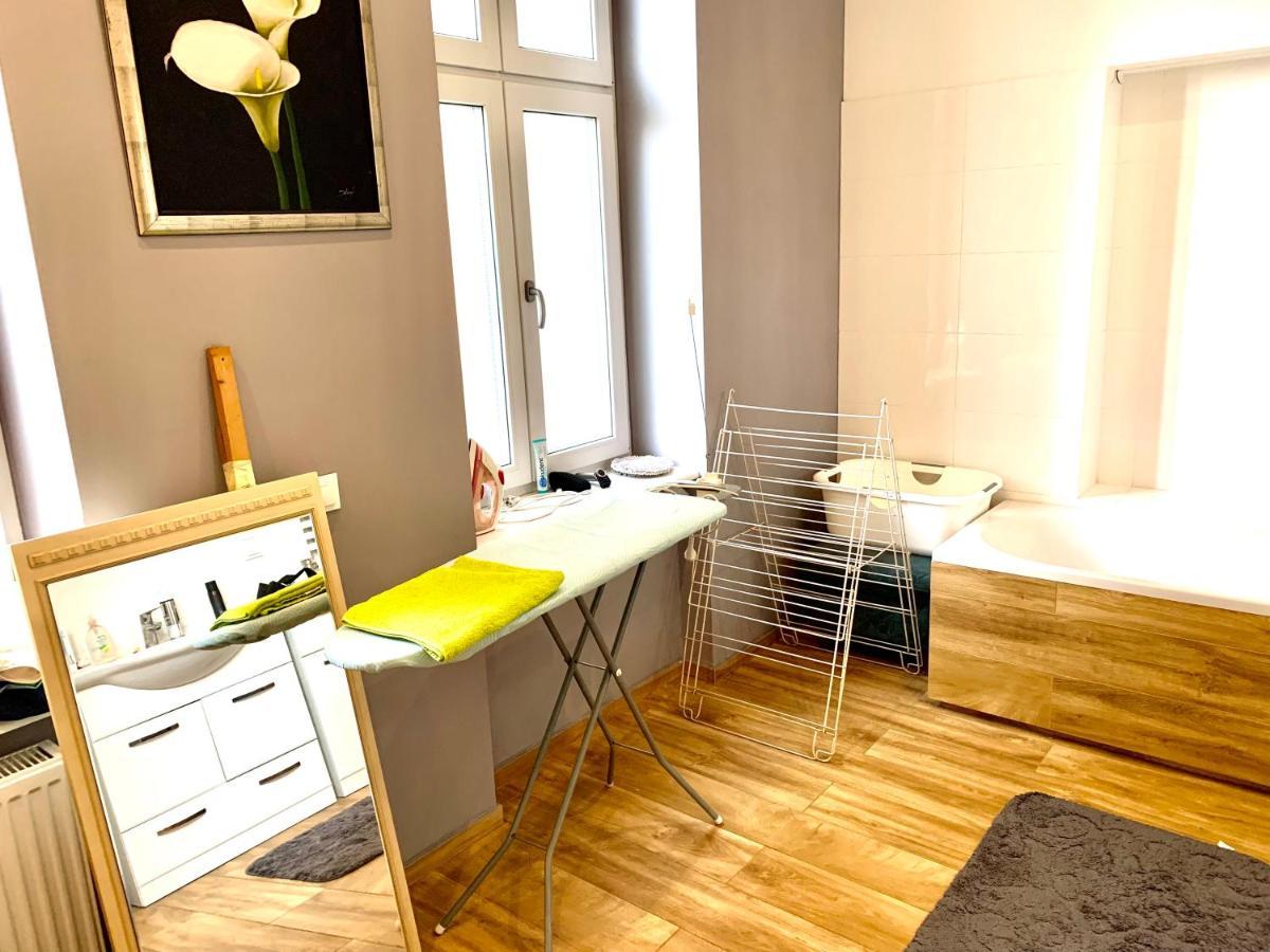 1 Bedroom Lux Apartment Center Vincent Breslavia Exterior foto
